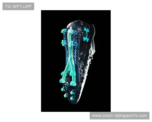 2025年最新款足球球星战靴亮相引领潮流设计风尚