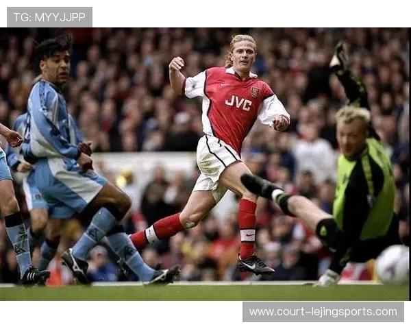 《回顾辉煌足坛十年荣耀盘点 百大球星风云再起》